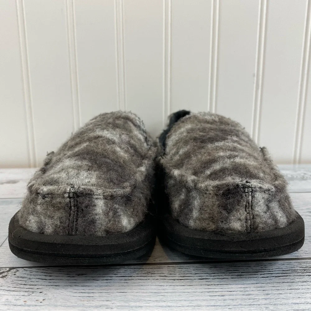 Sanuk Boys Slip On Sidewalk Surfers Faux Fur Calichill Size 5
